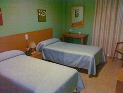 Imagen de la habitación del Hotel Hotel San Miguel. Foto 9