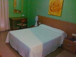 Imagen de la habitación del Hotel Hotel San Miguel. Foto 14