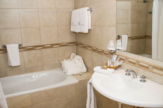 Imagen de la habitación del Hotel Hotel San Pedro Palace. Foto 4