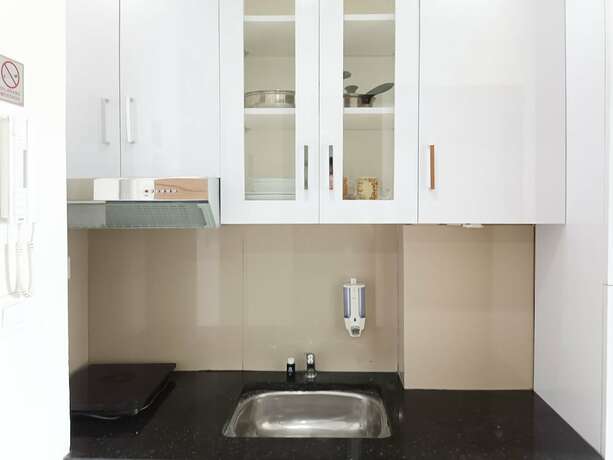 Imagen de la habitación del Hotel Hotel Sanrina Makassar. Foto 38