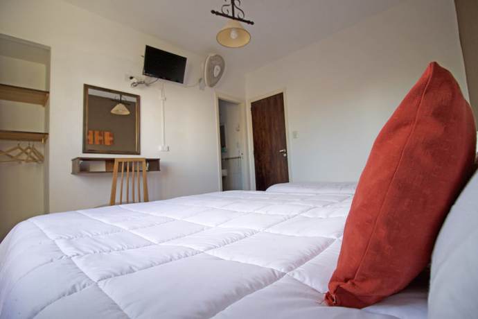 Imagen de la habitación del Hotel Hotel Santa Eulalia II. Foto 12