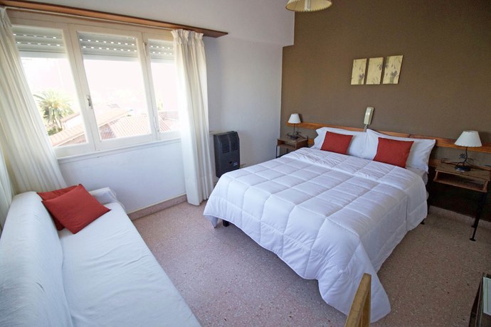 Imagen de la habitación del Hotel Hotel Santa Eulalia II. Foto 13