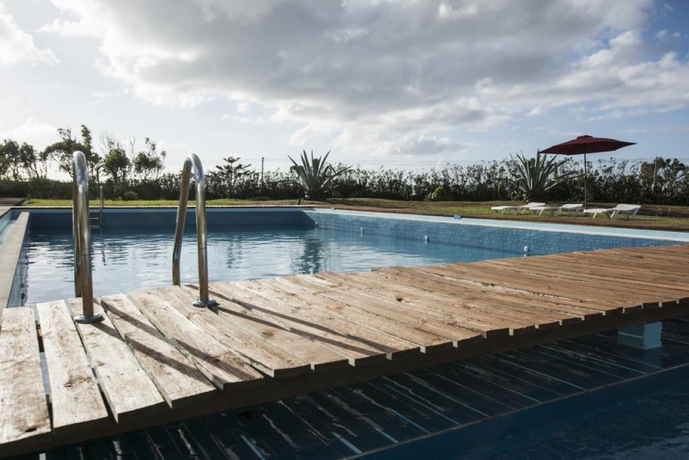 Imagen de la piscina del Hotel Hotel Santa Maria, Vila Do Porto ( Santa Maria ). Foto 16