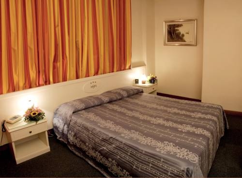 Imagen general del Hotel Hotel Santa Maura. Foto 4