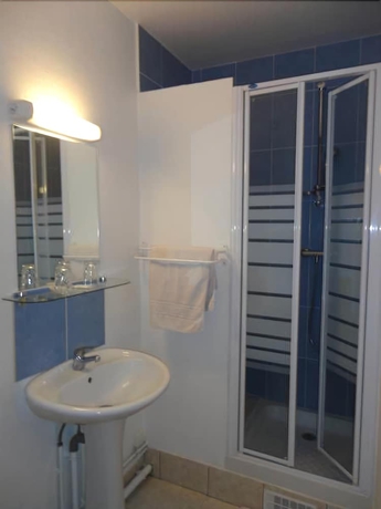 Imagen de la habitación del Hotel Hotel Santana. Foto 16