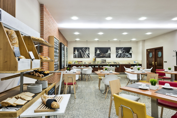 Imagen de los interiores del Hotel Hotel Santiago Plaza Affiliated by Meliá. Foto 21