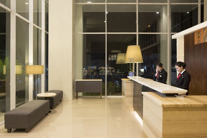 Imagen de los interiores del Hotel Hotel Santika Pekalongan. Foto 18