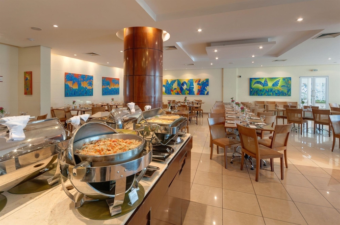 Imagen del bar/restaurante del Hotel Hotel Sao Paulo Nacoes Unidas. Foto 4