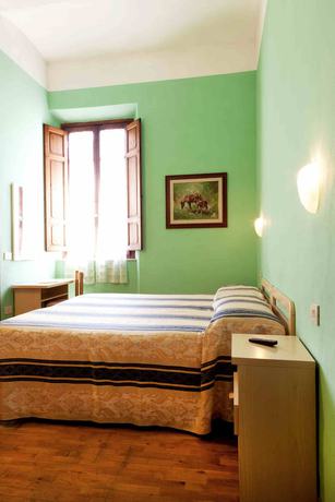 Imagen de la habitación del Hotel Hotel Savoia E Campana. Foto 13