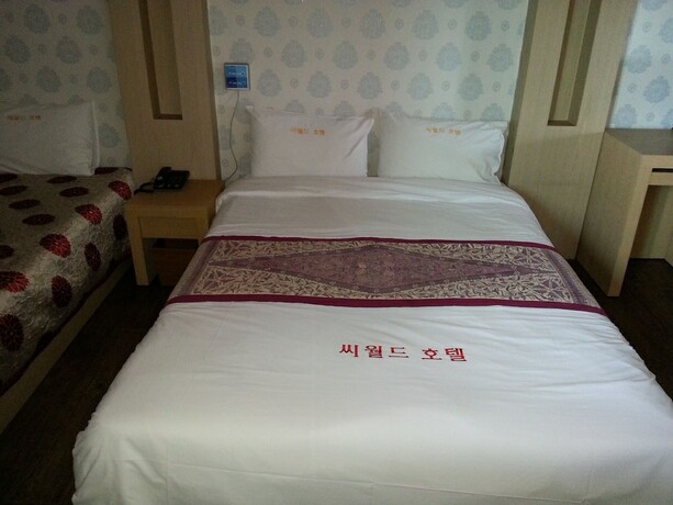 Imagen general del Hotel Hotel Seaworld. Foto 6