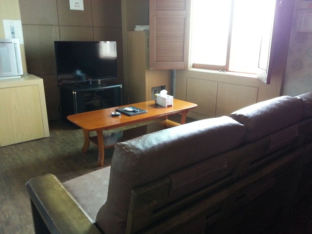 Imagen de la habitación del Hotel Hotel Seaworld. Foto 27