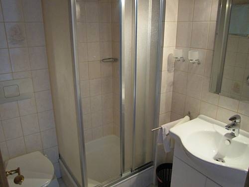 Imagen general del Hotel Hotel Seerose Garni. Foto 12