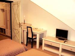 Imagen general del Hotel Hotel Selena. Foto 10