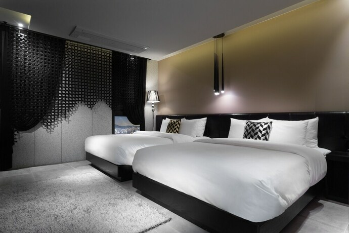 Imagen de la habitación del Hotel Hotel Sienna. Foto 18