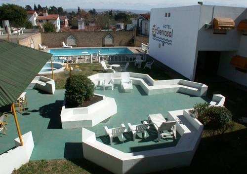 Imagen general del Hotel Hotel Sierrasol. Foto 20