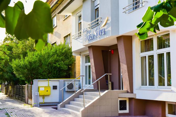 Imagen de los exteriores del Hotel Hotel Silva. Foto 6