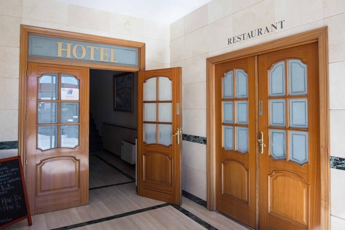 Imagen general del Hotel Hotel Simancas. Foto 12