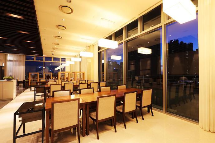 Imagen del bar/restaurante del Hotel Hotel Skypark Incheon Songdo. Foto 6