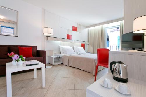 Imagen de la habitación del Hotel Hotel Slovenska Plaža Lux. Foto 2