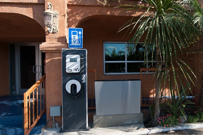 Imagen general del Hotel Hotel Solaire Los Angeles. Foto 3