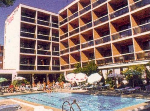 Imagen general del Hotel Hotel Soms Park. Foto 2