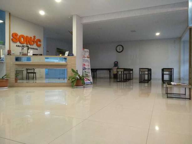 Imagen de los interiores del Hotel Hotel Sonic Airport Semarang. Foto 18