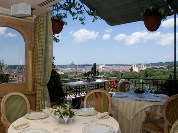 Imagen general del Hotel Hotel Splendide Royal - The Leading Hotels Of The World. Foto 1