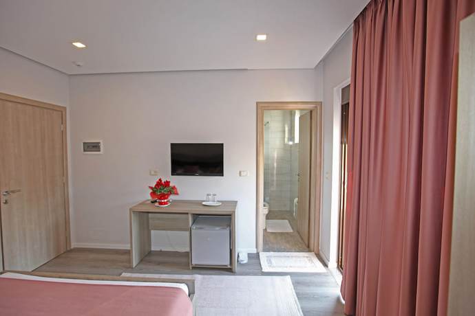 Imagen de la habitación del Hotel Hotel Star, Sarande. Foto 10