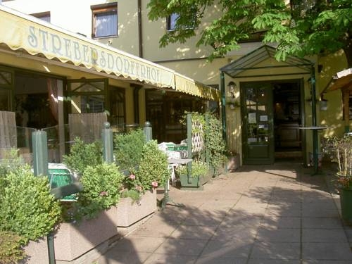 Imagen general del Hotel Hotel Strebersdorferhof. Foto 13