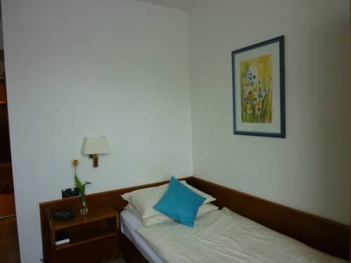 Imagen general del Hotel Hotel Strebersdorferhof. Foto 19