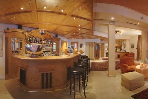 Imagen general del Hotel Hotel Sylvia. Foto 6