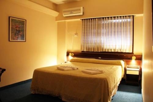 Imagen de la habitación del Hotel Hotel Termal Casino Center. Foto 3