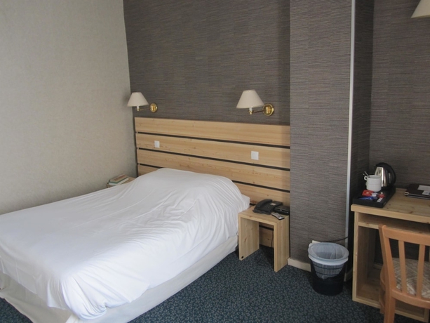 Imagen de la habitación del Hotel Hotel Terminus, Grenoble. Foto 6