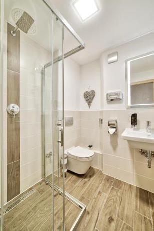 Imagen de la habitación del Hotel Hotel Tiffany. Foto 11