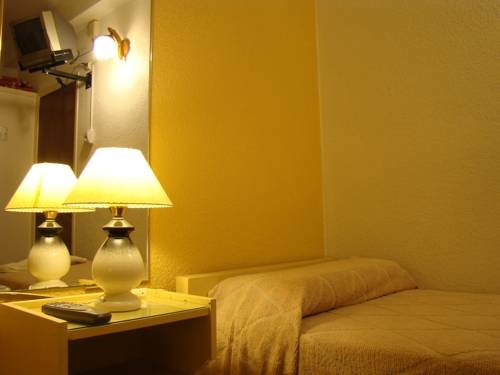 Imagen de la habitación del Hotel Hotel Tobruck. Foto 31