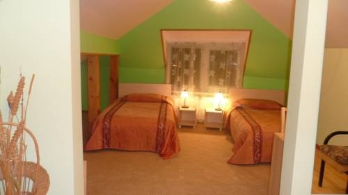 Imagen de la habitación del Hotel Hotel Tomas. Foto 2