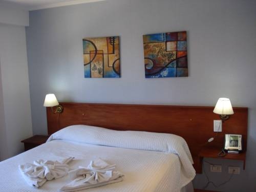 Imagen de la habitación del Hotel Hotel Torres del Sol. Foto 38