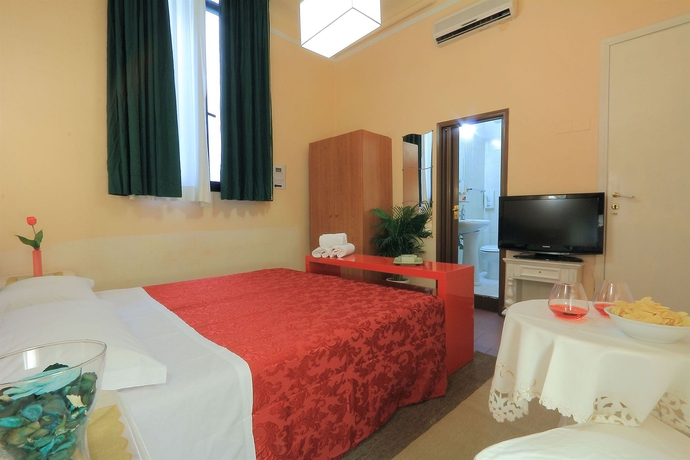 Imagen de la habitación del Hotel Hotel Toscana. Foto 4