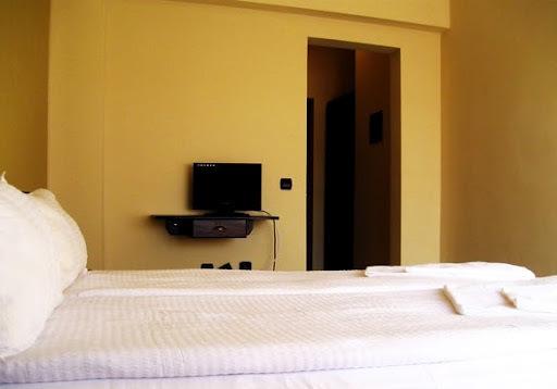 Imagen de la habitación del Hotel Hotel Turist. Foto 2