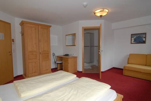Imagen general del Hotel Hotel Tyrol, Sankt Johann In Tirol. Foto 9