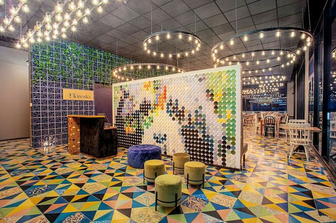 Imagen del bar/restaurante del Hotel Hotel V1501. Foto 12