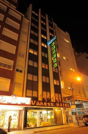 Imagen general del Hotel Hotel Vaness. Foto 10