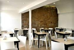Imagen general del Hotel Hotel Vaness. Foto 14