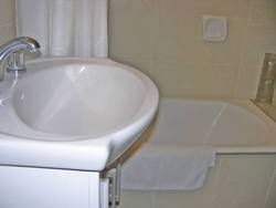 Imagen general del Hotel Hotel Vaness. Foto 36