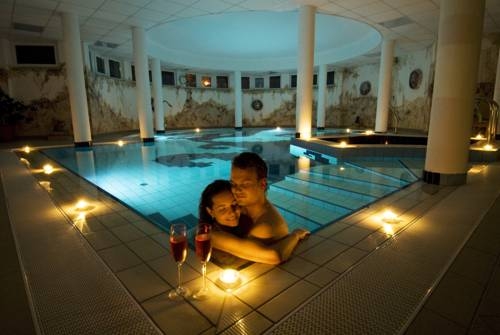 Imagen general del Hotel Hotel Venus, ZALAKAROS. Foto 6