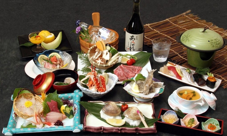 Imagen del bar/restaurante del Hotel Hotel Verfort Hyuga. Foto 4
