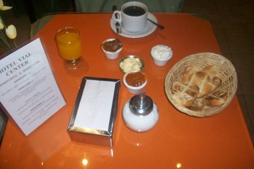 Imagen general del Hotel Hotel Vial Center. Foto 16