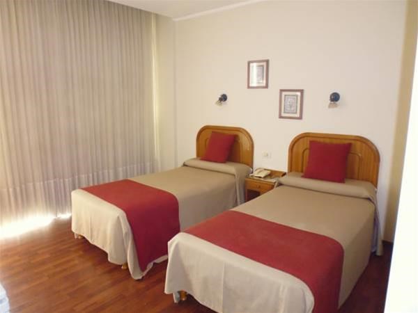 Imagen general del Hotel Hotel Victoria Plaza. Foto 1
