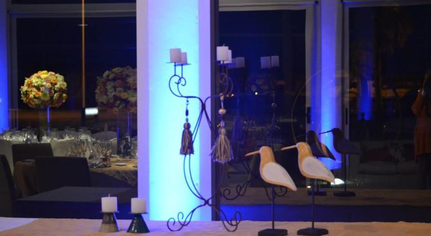 Imagen del bar/restaurante del Hotel Hotel Viejo Molino. Foto 2