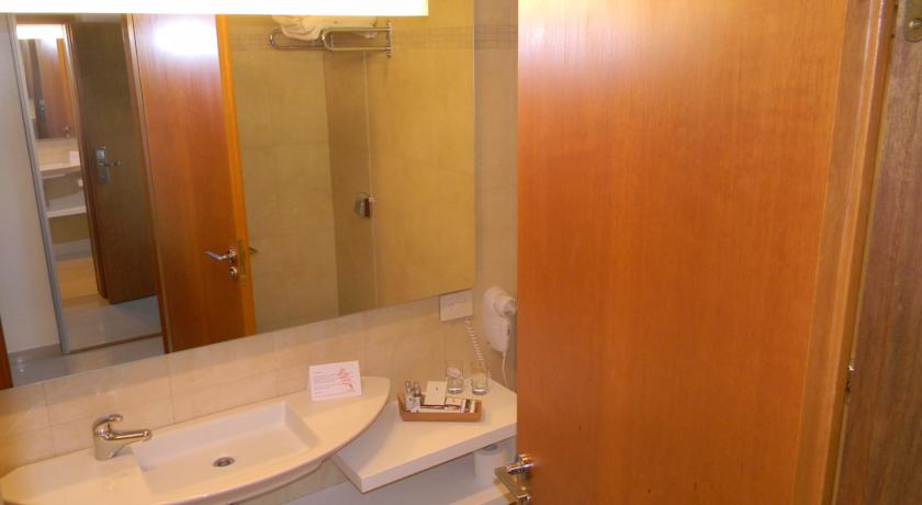 Imagen de la habitación del Hotel Hotel Viejo Molino. Foto 4
